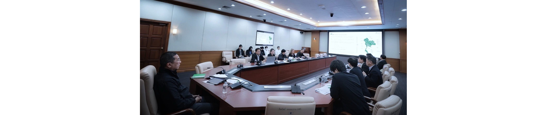 Sojitz section background