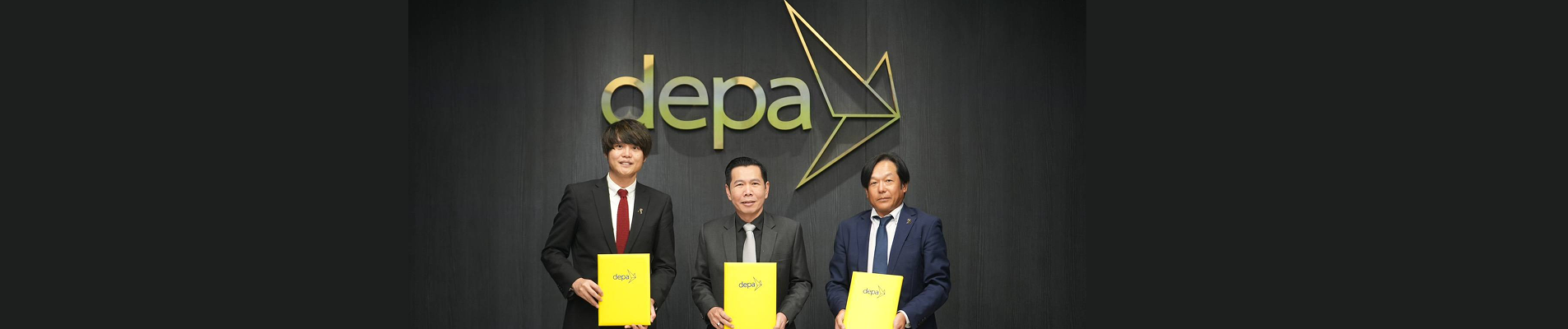 Sojitz section background